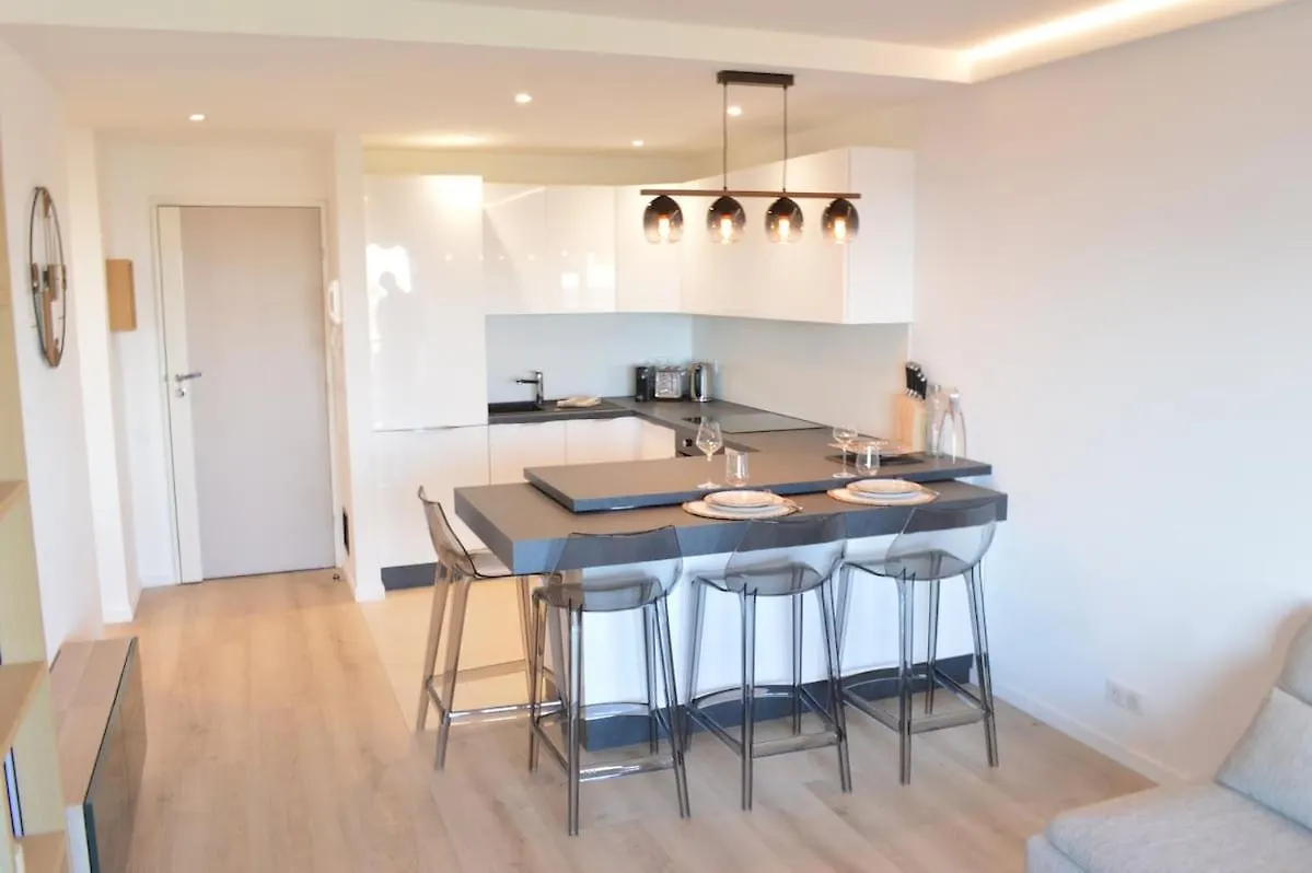 Apartment Appartement 2P Vue Mer Antibes